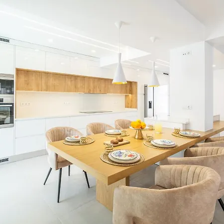 Atlantis Luxury By Atlantic Places فيلة البوفيرا